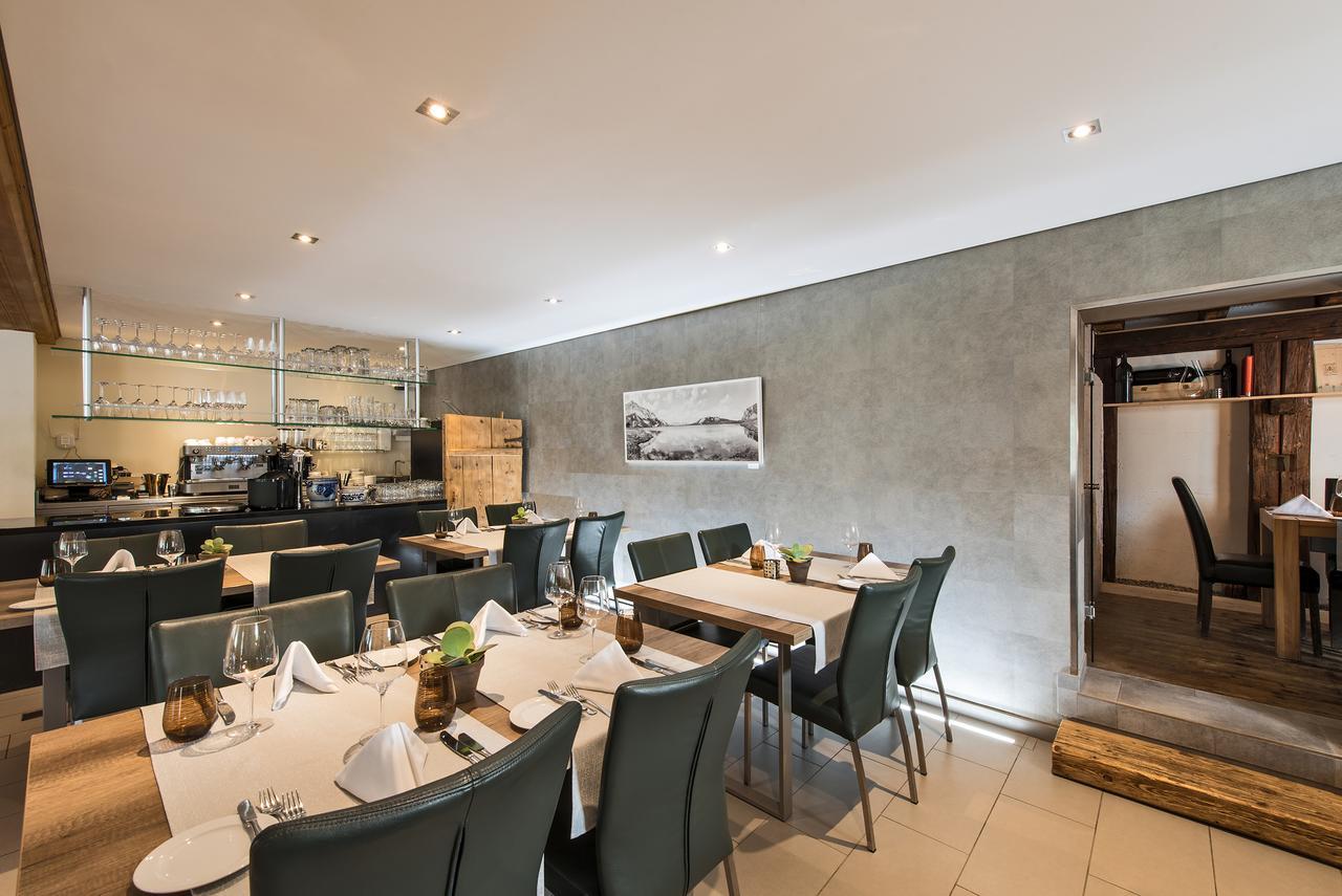 Hotel Restaurant Chesa Flims Exteriör bild