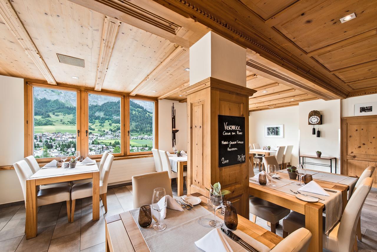 Hotel Restaurant Chesa Flims Exteriör bild